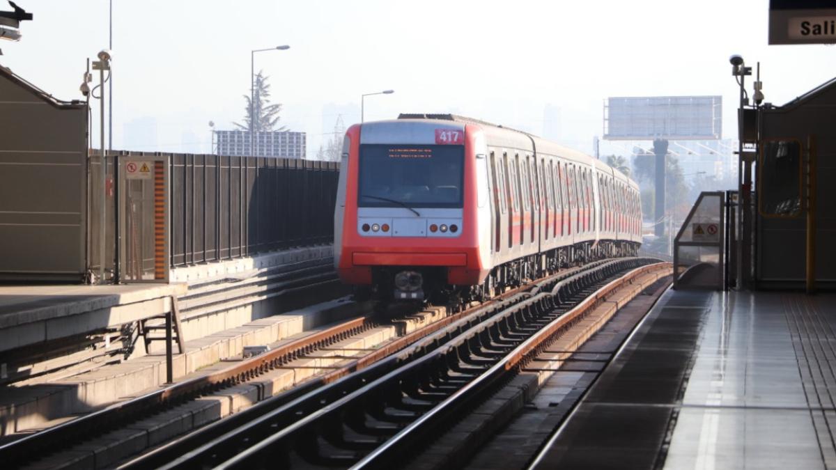 Estos son los metros de la región que sí tienen aire acondicionado