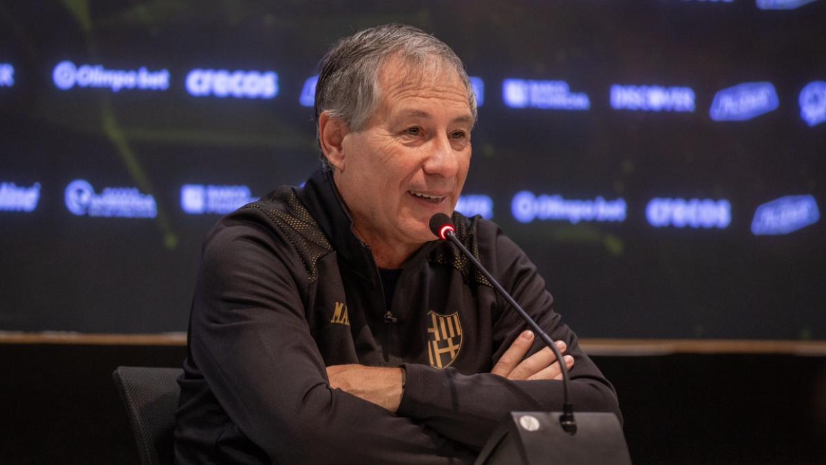 ¡Reunión clave! Ariel Holan y la dirigencia de Barcelona SC, en ...