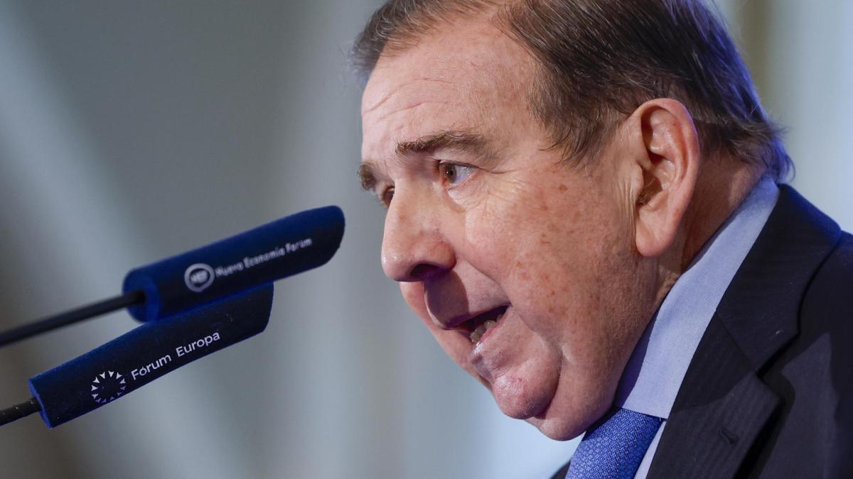 Edmundo González inicia gira por varios países en busca de apoyo para ...