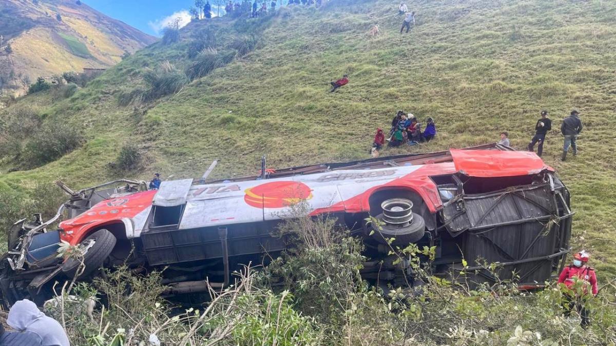 Conductor de bus del mortal accidente de tránsito en Colta no ha sido ...