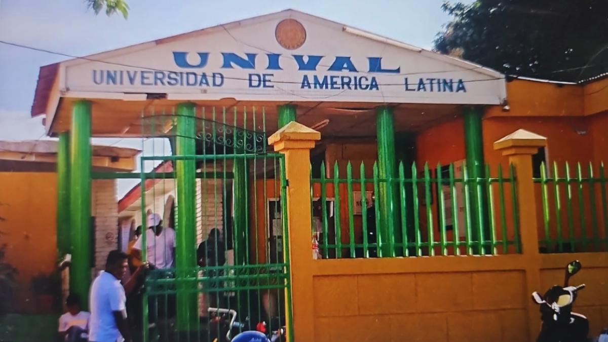Abogados, arquitectos y maestrantes, entre los 2.708 afectados por ...