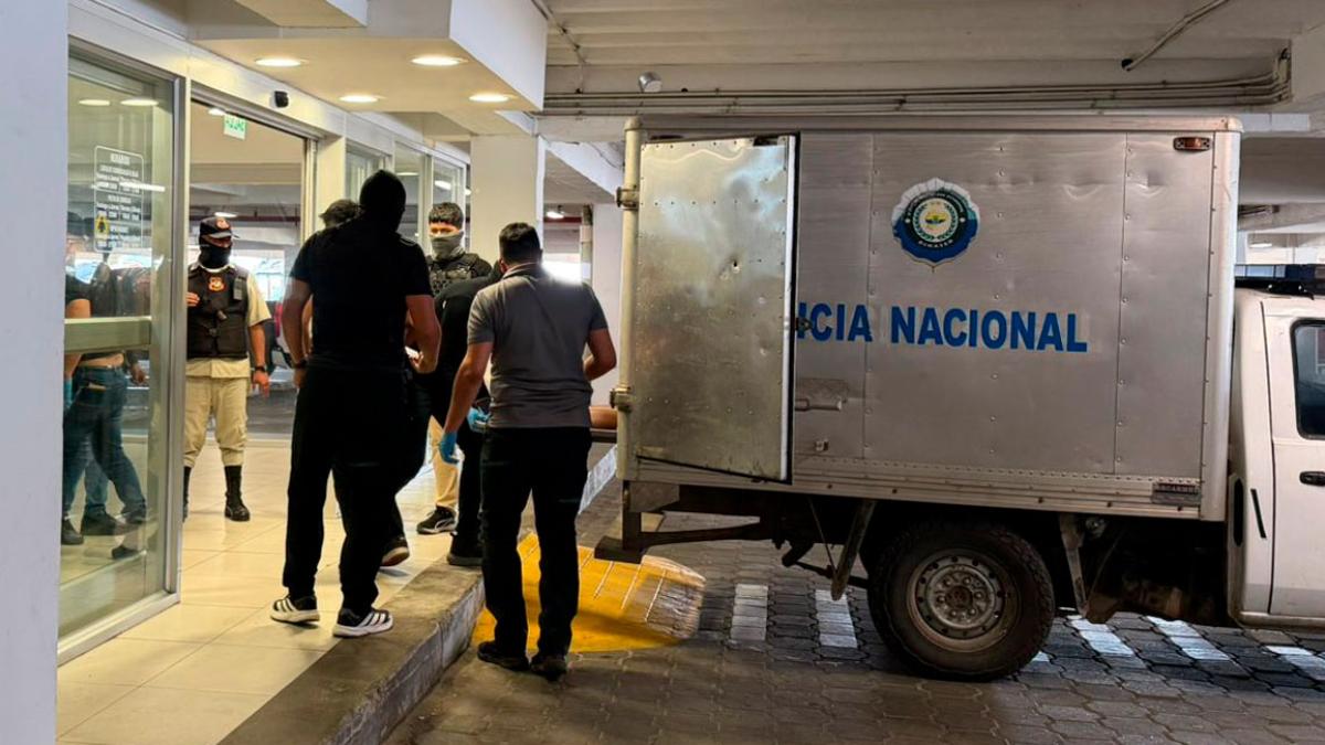 Ataque armado en centro comercial de Playas deja un muerto y cinco heridos