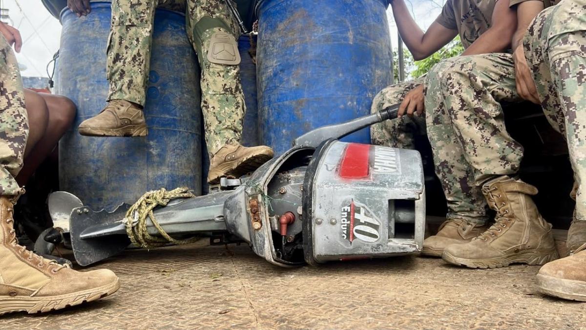 Dos militares detenidos por presunta sustracción de combustible que estaba bajo custodia policial